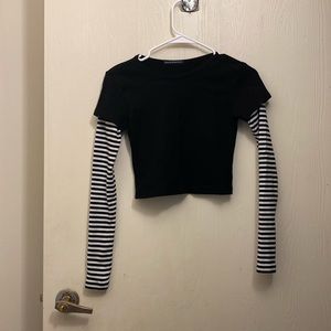 Brandy ❤️Melville crop top  Sz S